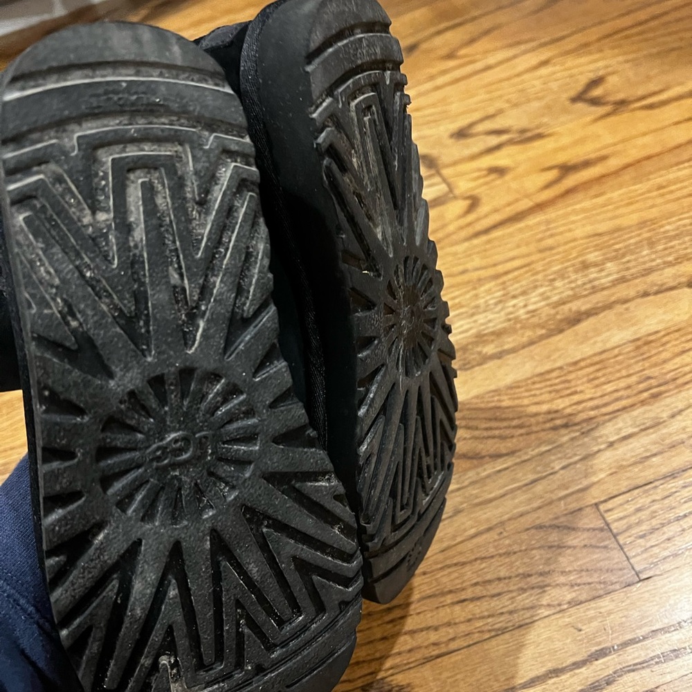 Bailey Button Ugg Boots - image 6